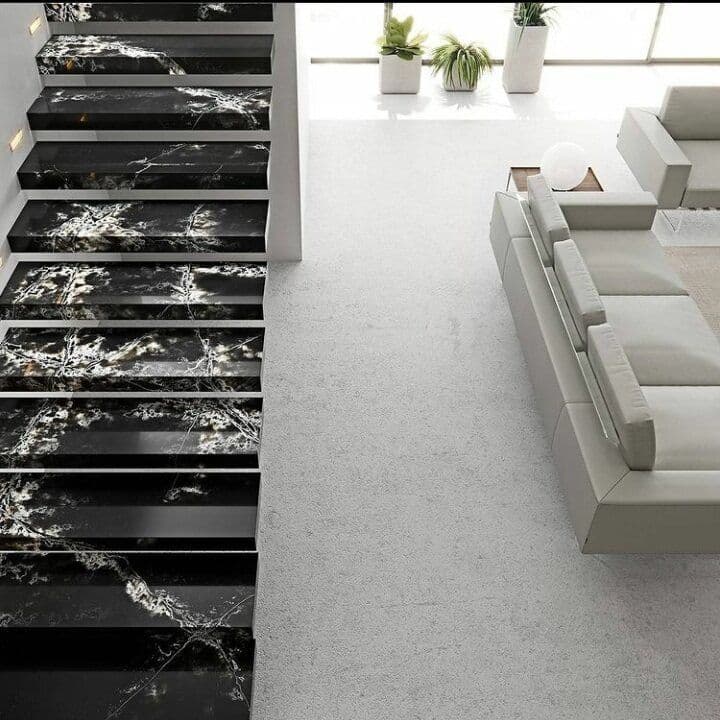stairs1.jpg