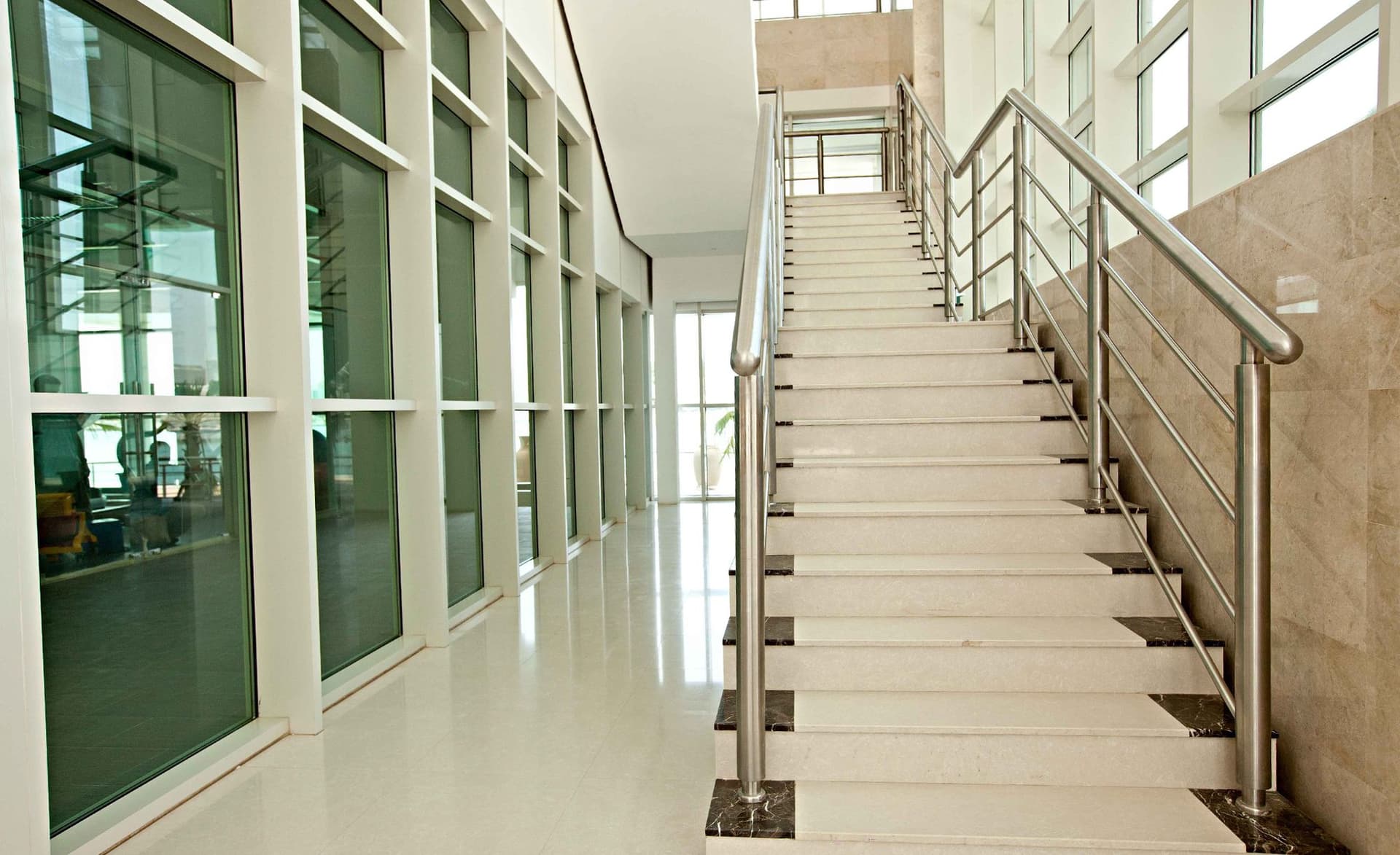 stairs2.jpg